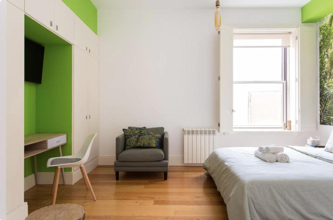 Apartament Beautiful 3-Story House In Chiado With A 40M² Private Terrace Lizbona Zewnętrze zdjęcie