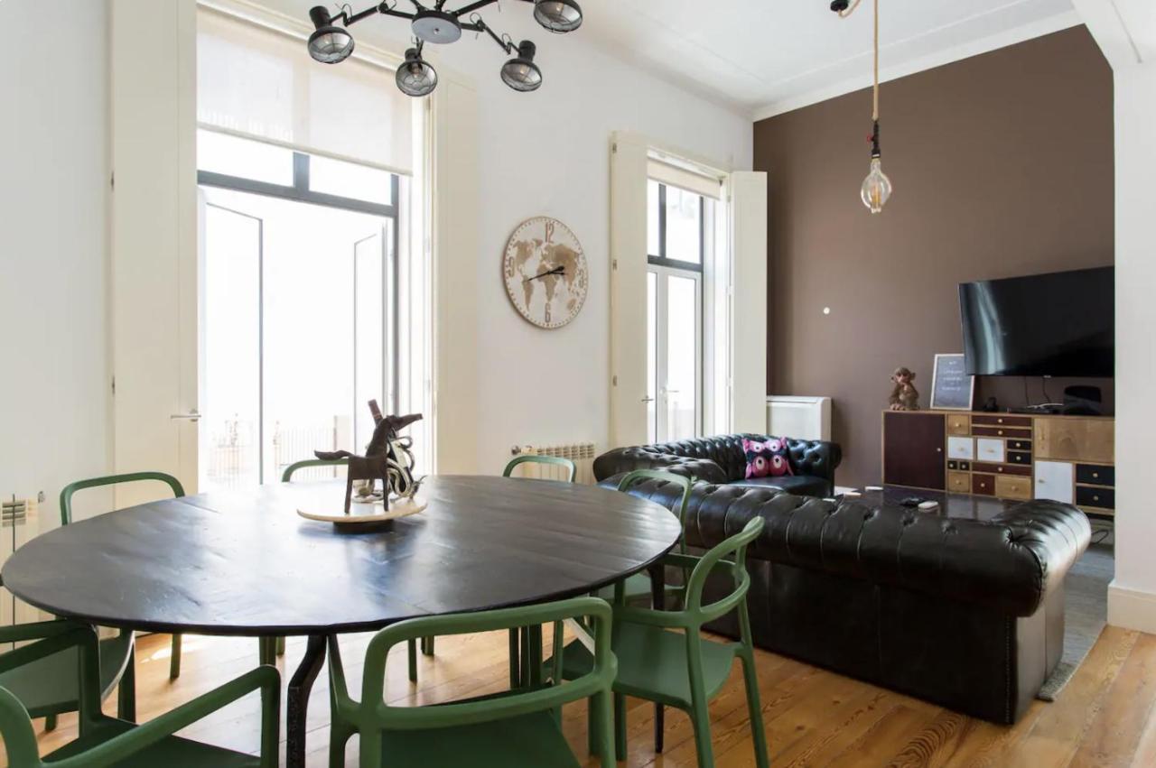 Apartament Beautiful 3-Story House In Chiado With A 40M² Private Terrace Lizbona Zewnętrze zdjęcie